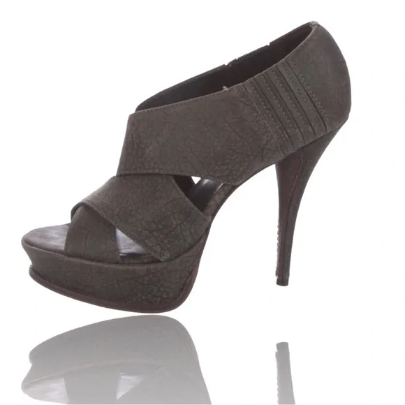 Elizabeth and James Leather Animal Print Pumps Heels Straps Size 8 B - Picture 2 of 9